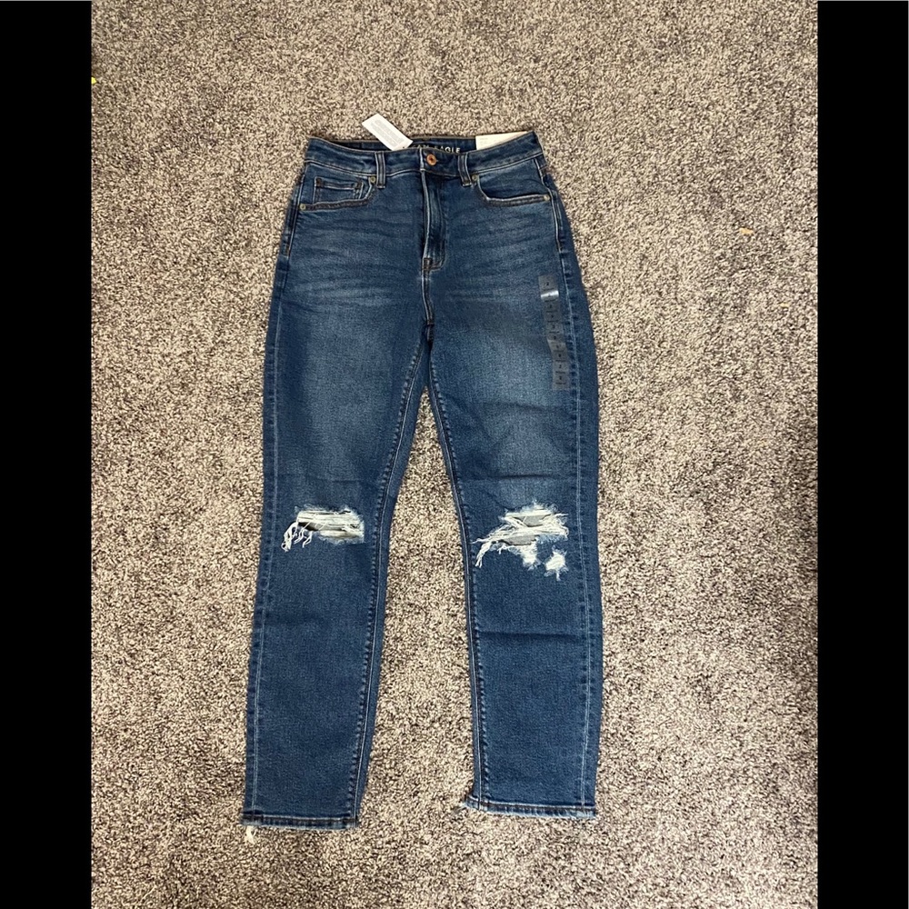 AE Stretch Mom Jeans -NWT!